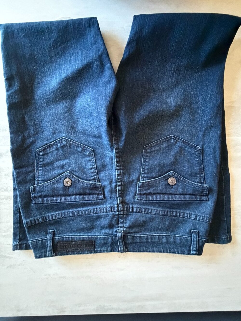 Liverpool 'Rita's Bootcut' Denim Jeans - New with tags.  Size 8P.